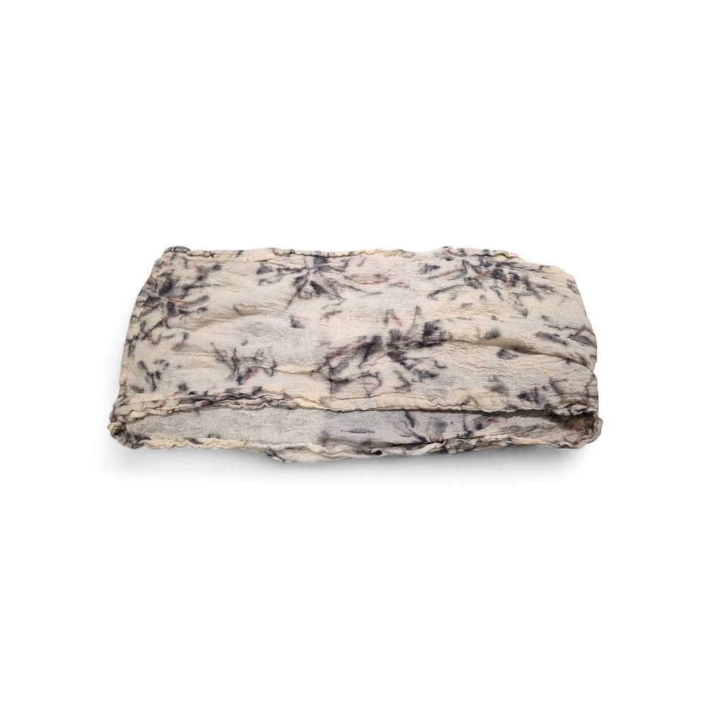 Wilfred Cream and Gray Wool-Silk Scarf